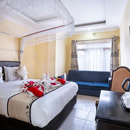 Chambai Hotel Naivasha Kültér fotó