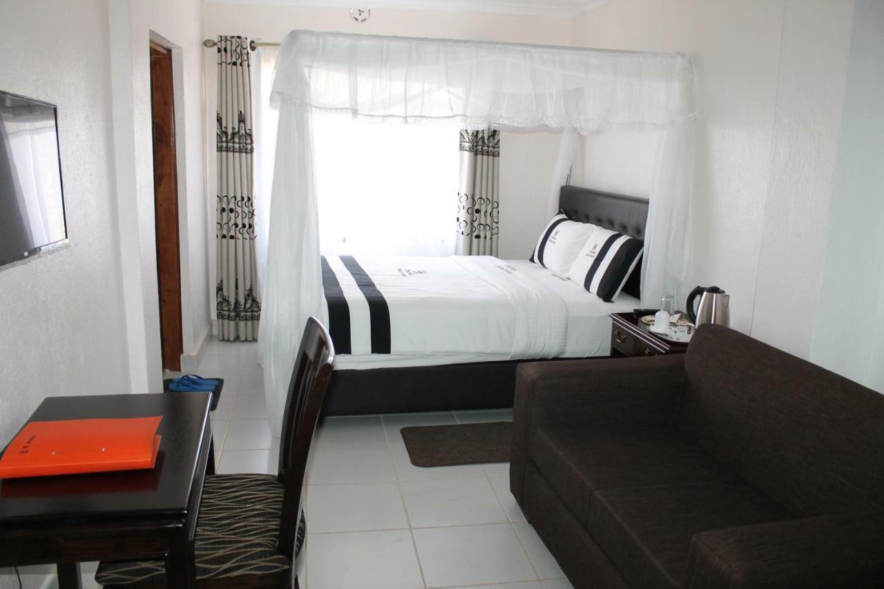 Chambai Hotel Naivasha Kültér fotó